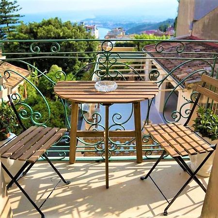 Greek Theater - Sea View Apartment Таорміна Екстер'єр фото